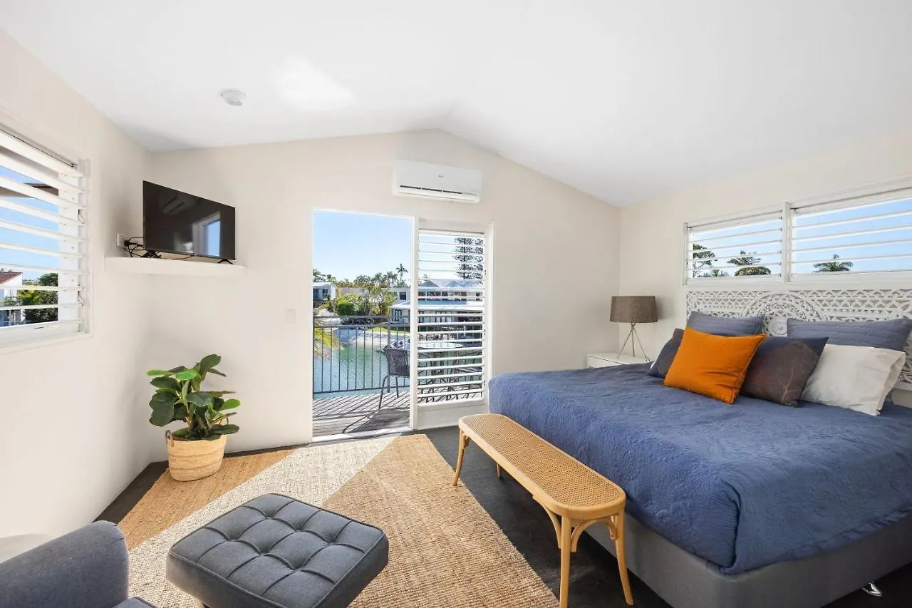 30 Mossman Crt Noosa Heads Villa