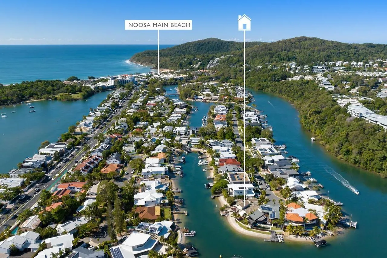 Holiday home 30 Mossman Crt Noosa Heads Villa