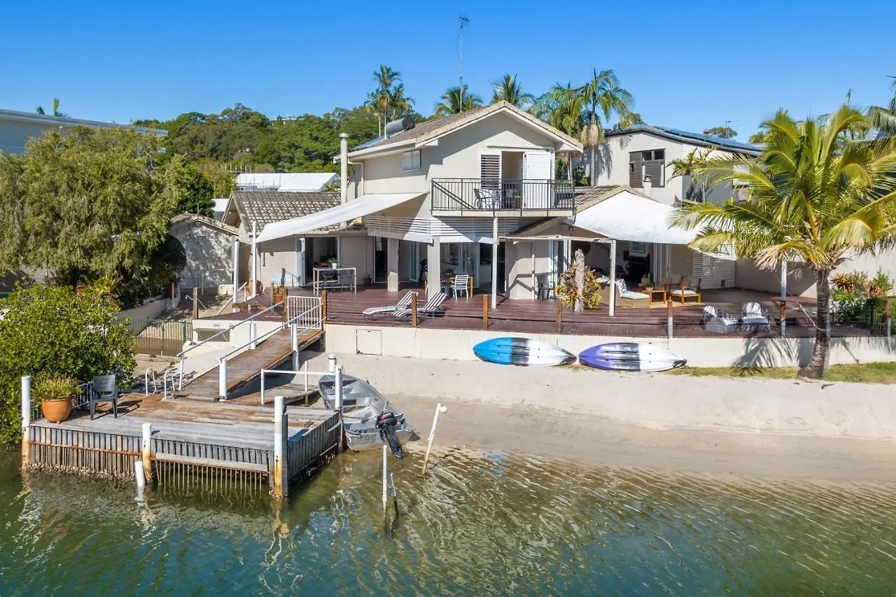 30 Mossman Crt Noosa Heads Villa 0*,  Australia