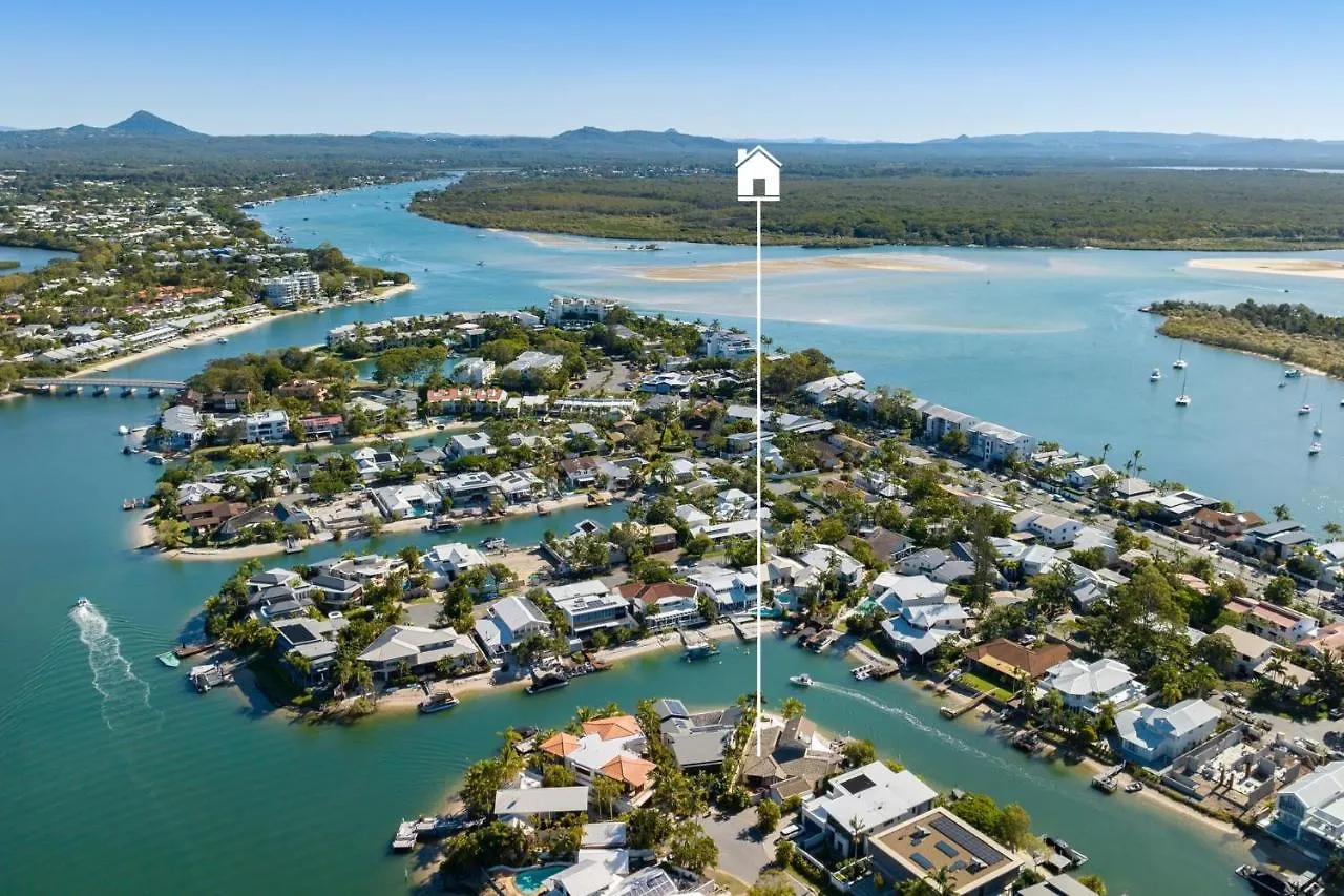 Holiday home 30 Mossman Crt Noosa Heads Villa Australia
